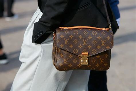 louis vuitton strapless top|louis vuitton straps for crossbody.